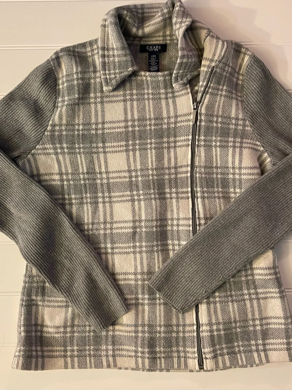 Chaps Gray & Cream Plaid Knit Zip Sweater